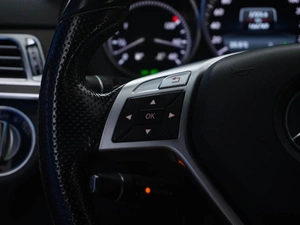 Седан Mercedes-benz E-класс 2013 года, 2499077 рублей, Москва