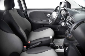 Хетчбэк Nissan Note 2013 года, 929000 рублей, Пермь
