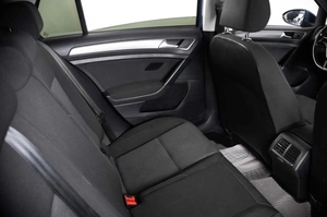 Хетчбэк Volkswagen Golf 2012 года, 1249000 рублей, Пермь