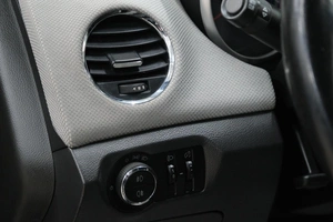 Хетчбэк Chevrolet Cruze 2012 года, 999000 рублей, Омск