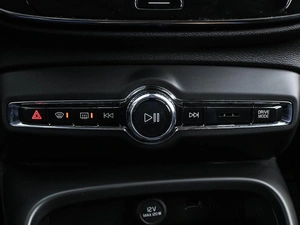 Внедорожник Volvo XC40 2020 года, 2379000 рублей, Кирилловка