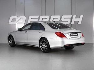 Седан Mercedes-benz S-класс 2015 года, 3040000 рублей, Красный Пахарь