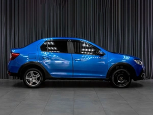 Седан Renault Logan Stepway 2018 года, 689000 рублей, Тюмень