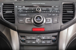 Седан Honda Accord 2008 года, 1059000 рублей, Томск