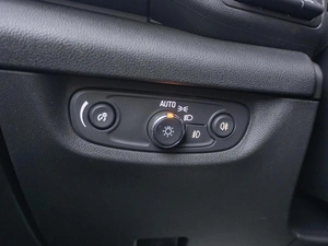 Универсал Opel Insignia 2020 года, 2169000 рублей, Санкт-Петербург