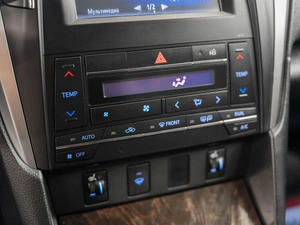 Седан Toyota Camry 2014 года, 1900000 рублей, Красноярск