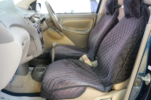 Седан Toyota Platz 2003 года, 399000 рублей, Омск