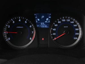 Седан Hyundai Solaris 2012 года, 900000 рублей, Аксай