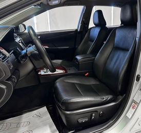 Седан Toyota Camry 2014 года, 1567000 рублей, Красноярск