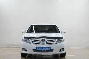 Седан Toyota Camry 2011 года, 1099000 рублей, Новокузнецк