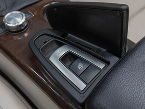Кабриолет Mercedes-benz SLK-класс 2012 года, 2459000 рублей, Тюмень