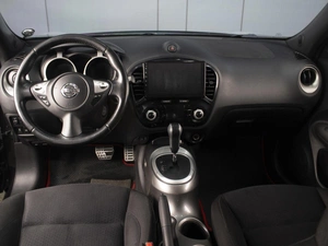 Внедорожник Nissan Juke 2013 года, 1350000 рублей, Омск