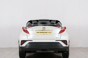 Внедорожник Toyota C-HR 2019 года, 2099000 рублей, Красноярск