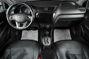 Седан Kia Rio 2013 года, 839000 рублей, Тюмень