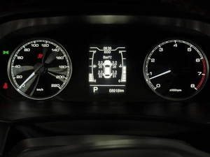 Седан Kaiyi E5 2023 года, 1560000 рублей, Красный Пахарь