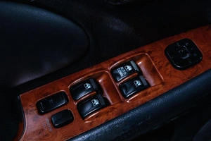 Седан Hyundai Sonata 2011 года, 889000 рублей, Сургут