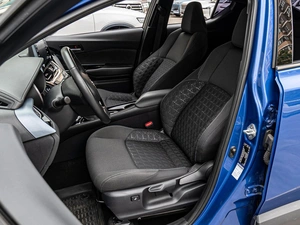 Внедорожник Toyota C-HR 2020 года, 2570000 рублей, Краснодар