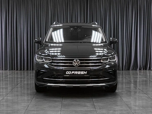 Внедорожник Volkswagen Tiguan 2021 года, 3499000 рублей, Тюмень