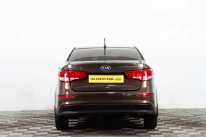 Седан Kia Rio 2015 года, 1039000 рублей, Сургут