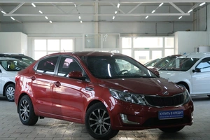 Седан Kia Rio 2014 года, 889000 рублей, Омск