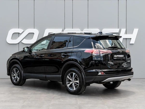Внедорожник Toyota RAV4 2018 года, 2340000 рублей, Краснодар