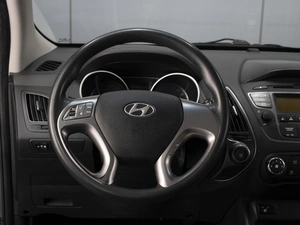 Внедорожник Hyundai ix35 2014 года, 1640000 рублей, Омск