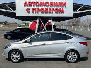 Седан Hyundai Solaris 2015 года, 959000 рублей, Абакан