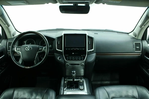 Внедорожник Toyota Land Cruiser 2015 года, 5356000 рублей, Красноярск