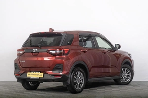 Внедорожник Toyota Raize 2022 года, 1909000 рублей, Томск