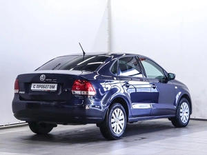 Седан Volkswagen Polo 2014 года, 889000 рублей, Красноярск