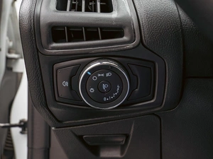 Хетчбэк Ford Focus 2013 года, 670000 рублей, Краснодар