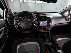 Хетчбэк Kia Ceed 2013 года, 1299000 рублей, Аксай
