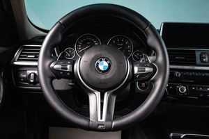 Седан BMW 3 серия 2018 года, 2599000 рублей, Сургут