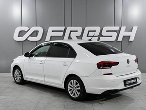 Лифтбек Volkswagen Polo 2021 года, 1839000 рублей, Аксай