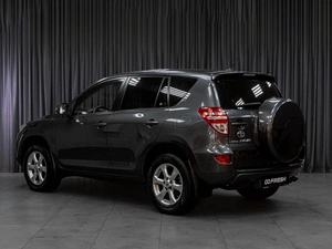 Внедорожник Toyota RAV4 2011 года, 1369000 рублей, Тюмень