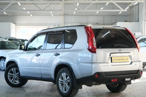 Внедорожник Nissan X-Trail 2012 года, 1319000 рублей, Омск
