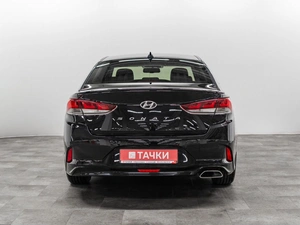 Седан Hyundai Sonata 2017 года, 1700000 рублей, Красноярск