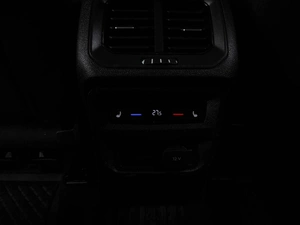 Внедорожник Volkswagen Tiguan 2017 года, 2449000 рублей, Воронеж