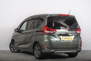 Минивэн Honda Freed 2020 года, 1999000 рублей, Томск