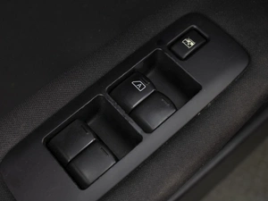Внедорожник Nissan Qashqai 2013 года, 930000 рублей, Омск
