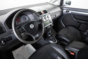 Минивэн Volkswagen Touran 2008 года, 799000 рублей, Пермь