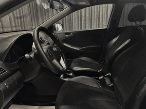 Седан Hyundai Solaris 2014 года, 799000 рублей, Красноярск