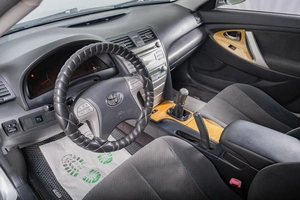 Седан Toyota Camry 2006 года, 979000 рублей, Томск