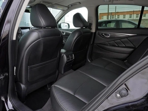 Седан Infiniti Q50 2015 года, 1889000 рублей, Нижний Новгород