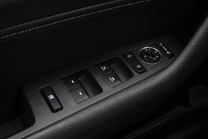 Седан Hyundai Sonata 2018 года, 2050000 рублей, Краснодар