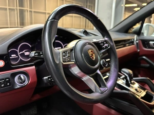 Внедорожник Porsche Cayenne 2018 года, 5697000 рублей, Красноярск