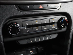 Хетчбэк Kia Ceed 2020 года, 1899000 рублей, Воронеж