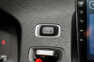 Седан Volvo S60 2012 года, 870000 рублей, Ульяновск