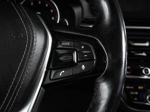 Седан BMW 5 серия 2017 года, 2998000 рублей, Воронеж