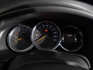 Седан Renault Logan Stepway 2021 года, 1370111 рублей, Тверь